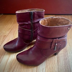 Pikolinos Burgundy Booties